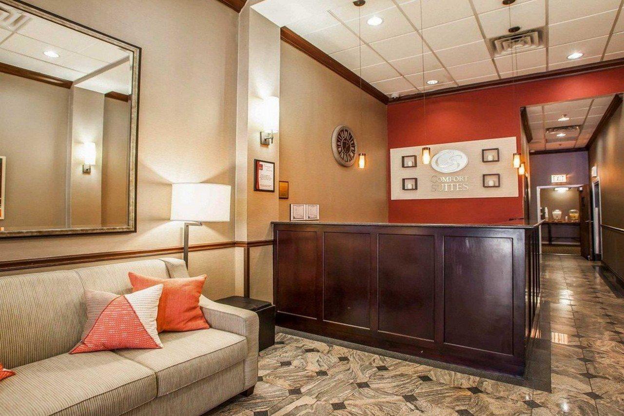 Comfort Suites Michigan Avenue Чикаго Екстер'єр фото